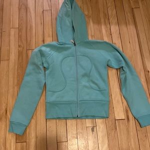 Women’s Original Lululemon Scuba Hoodie in Size 4